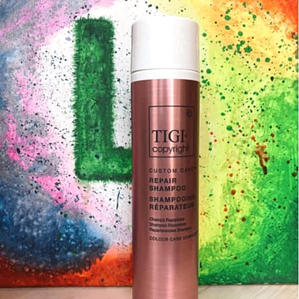 Купить ВОССТАНАВЛИВАЮЩИЙ ШАМПУНЬ ДЛЯ ВОЛОС TIGI COPYRIGHT CUSTOM CARE REPAIR SHAMPOO 300 МЛ