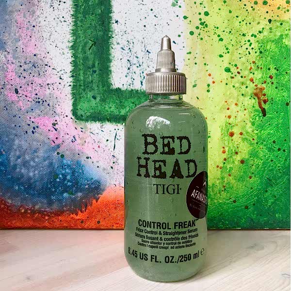 Купить TIGI BED HEAD CONTROL FREAK СЫВОРОТКА ДЛЯ ГЛАДКОСТИ И ДИСЦИПЛИНЫ ЛОКОНОВ 250 МЛ