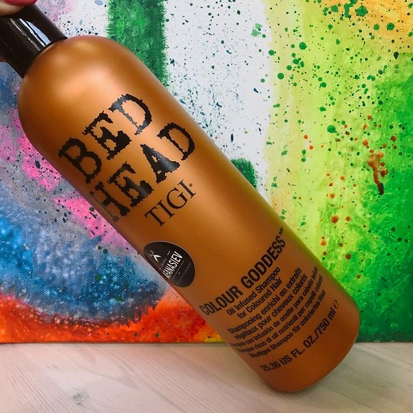 Купить TIGI BED HEAD COLOUR GODDESS ШАМПУНЬ ДЛЯ ОКРАШЕННЫХ ВОЛОС 750 МЛ